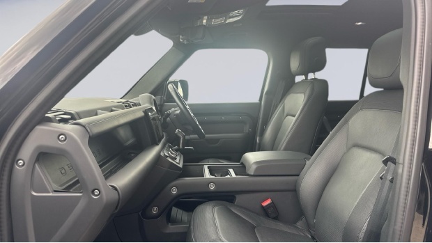 Land Rover Defender 110 D300 Mhev X-dynamic Hse Euro 6 DX74SKD Black #3
