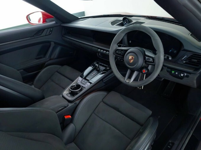 Porsche 911 -Hybrid 992 4 Gts Targa Pdk Euro 6 Red #4