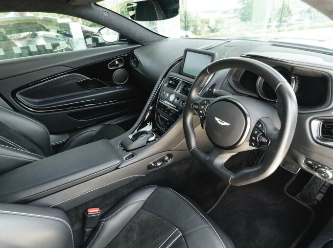 Aston Martin DB11 V8 Euro 6 Black #3