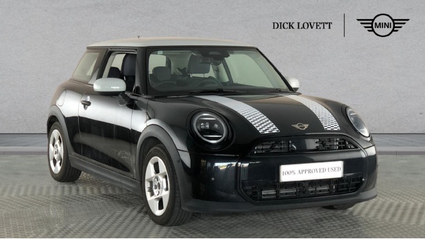 Mini Hatch 1.5C Classic Steptronic Euro 6 Black