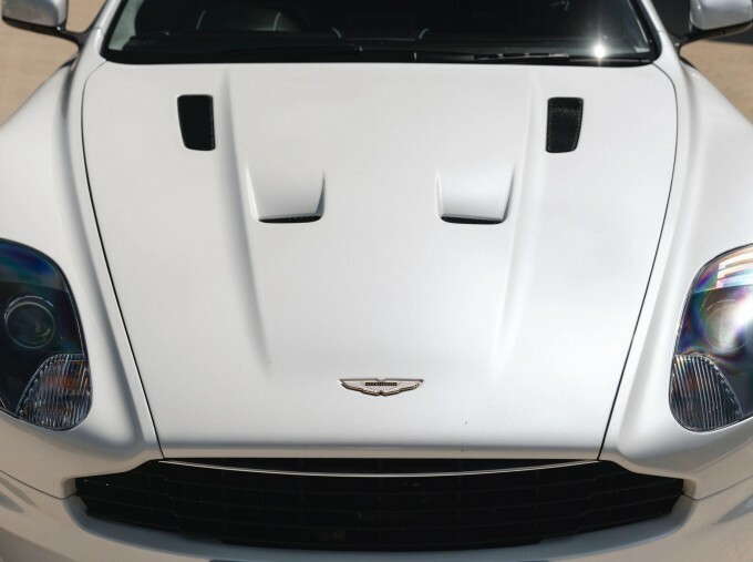 Aston Martin DBS Dbs V12 22 Black #10