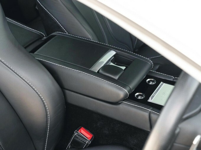 Aston Martin DBS Dbs V12 22 Black #34