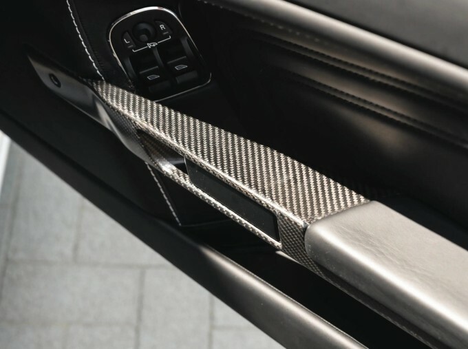 Aston Martin DBS Dbs V12 22 Black #33