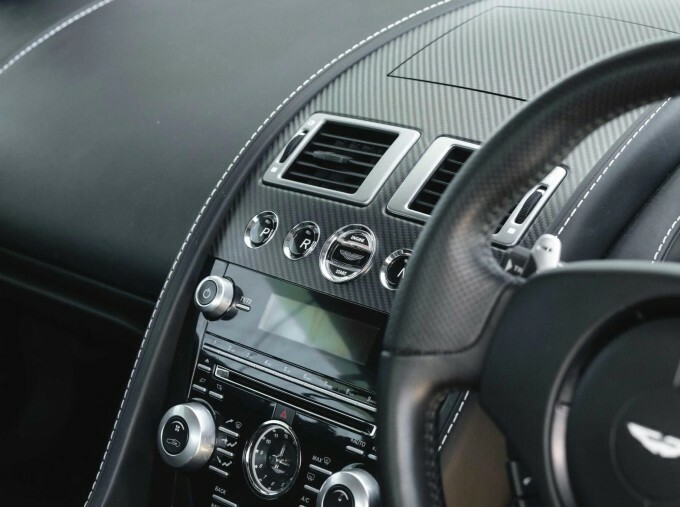 Aston Martin DBS Dbs V12 22 Black #27