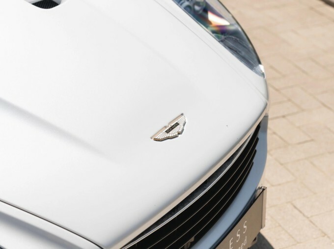 Aston Martin DBS Dbs V12 22 Black #14