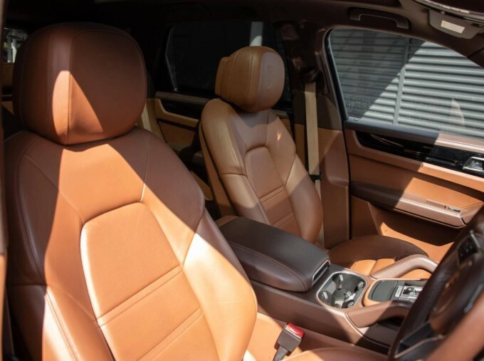 Porsche Cayenne V6 Tiptronics Euro 6 VN71WUP Black #4