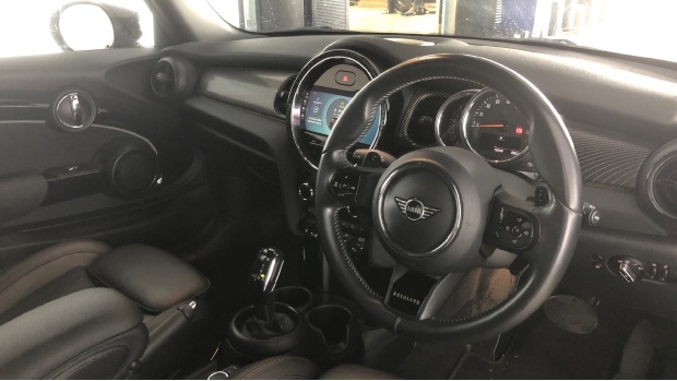 Mini Hatch Cooper S Resolute Edition Steptronic Euro 6 KM72FSE Green #6