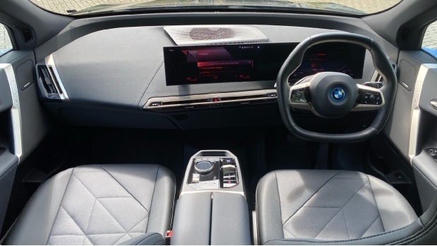 BMW iX 40 76.6Kwh M Sport Xdrive BK22XCL Grey #4