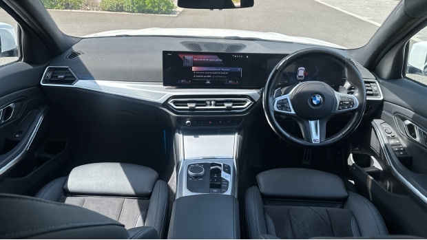 BMW 3 Series 320D Mht M Sport Touring Euro 6 PY72GCF White #4