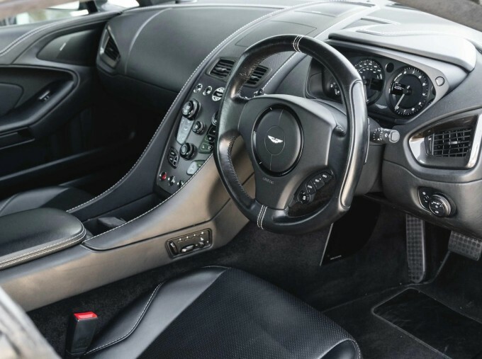 Aston Martin Vanquish Volante Blue #20