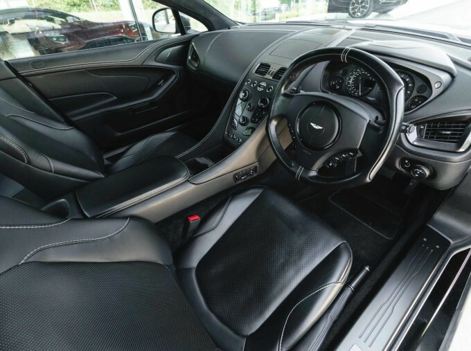 Aston Martin Vanquish Volante Blue #3