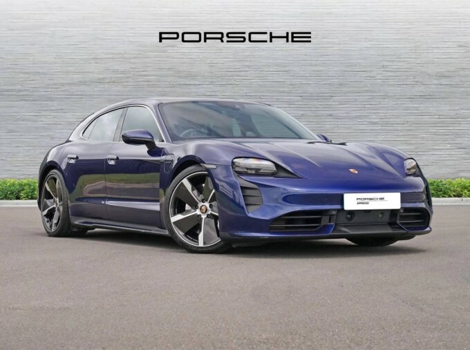 Porsche Taycan Performance Plus 93.4Kwh Turbo Sport Turismo 11Kw Blue