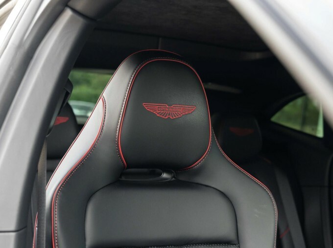 Aston Martin DBX V8 Euro 6 Black #5
