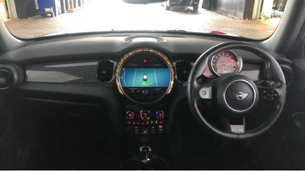 Mini Hatch Cooper S Exclusive Steptronic Euro 6 BJ21YCZ Red #4