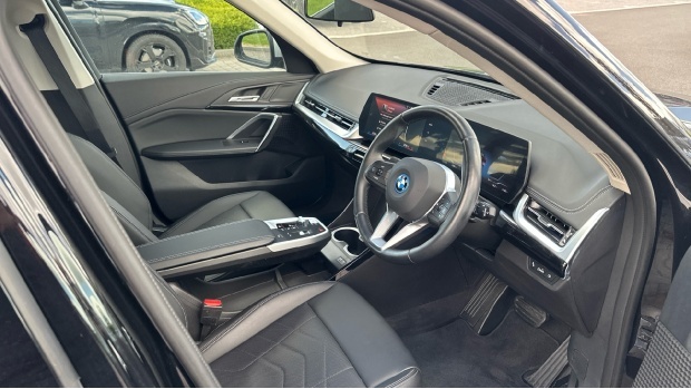 BMW iX1 30 66.5Kwh Xline Xdrive 11Kw Charger GF24HHU Black #6