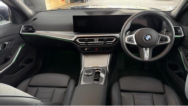 BMW 3 Series 2.0 330I M Sport Touring Euro 6 5-Door Blue #4