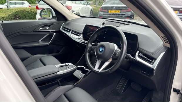 BMW iX1 30 66.5Kwh Xline Xdrive 11Kw Charger NL23YCV White #6
