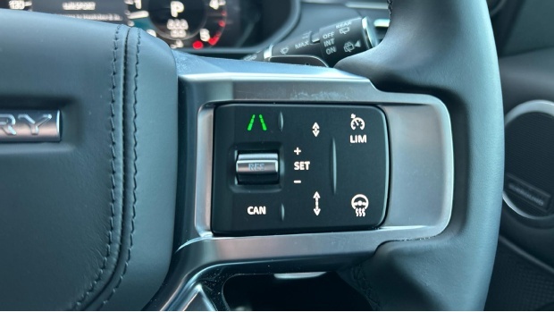 Land Rover Discovery Suv Black #31