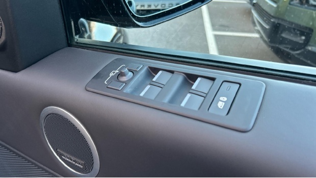 Land Rover Discovery Suv Black #25
