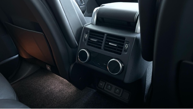 Land Rover Discovery Suv Black #18