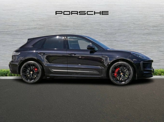 Porsche Macan V6 Gts Pdk 4Wd Euro 6 5-Door CN74VJM Black #3