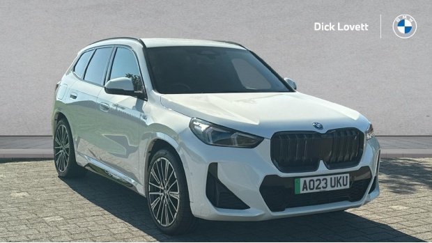 BMW iX1 30 66.5Kwh M Sport Xdrive 11Kw Charger AO23UKU White