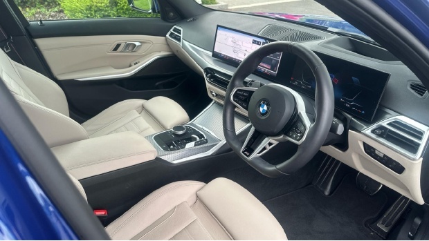 BMW 3 Series 2.0 320I M Sport Euro 6 4-Door Blue #6