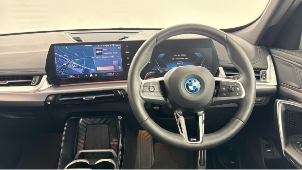 BMW iX1 20 66.5Kwh M Sport Edrive 11Kw Charger Blue #5