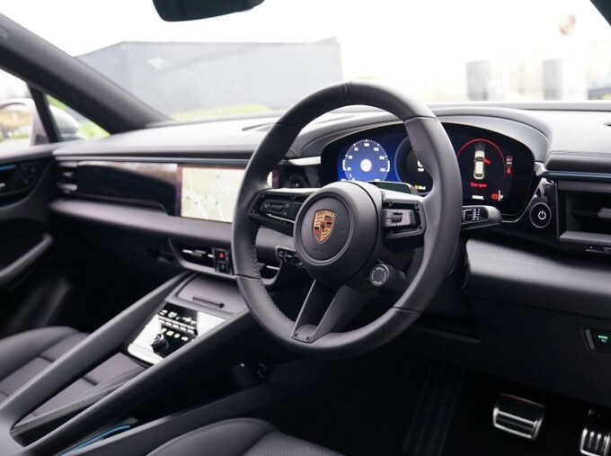 Porsche Macan 100Kwh 4S 4Wd 5-Door  #4