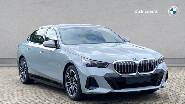 BMW i5 40 83.9Kwh M Sport Edrive 11Kw Charger Grey
