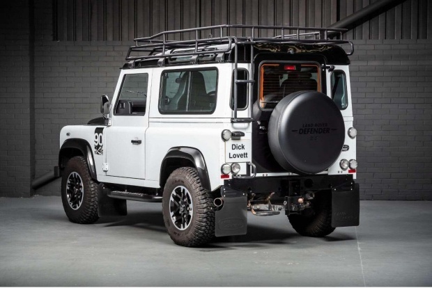 Land Rover Defender 90 Tdci Adventure Station Wagon 4Wd Swb Euro 5 3-Door White #2