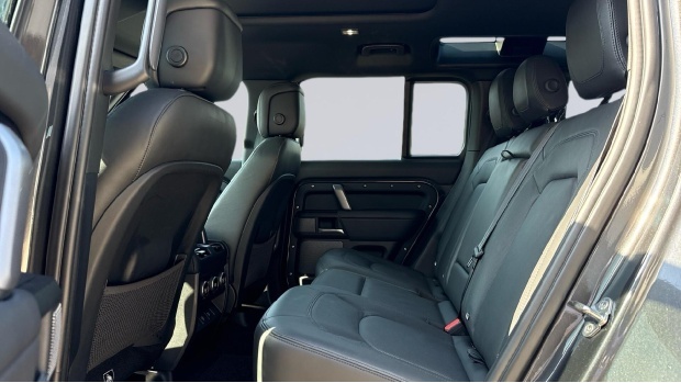 Land Rover Defender 110 5.0 P52v8 Carpathian Edition 4Wd Euro 6-Door Grey #4
