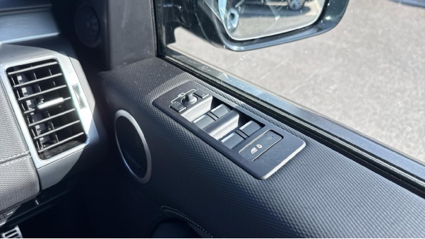 Land Rover Discovery Dynamic Se Grey #25