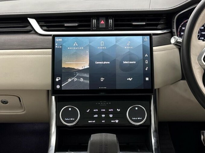 Jaguar XF Portfolio Blue #16