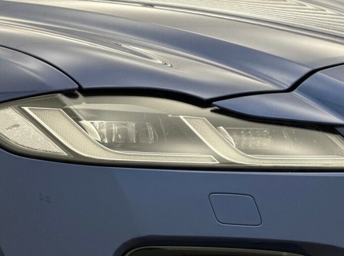 Jaguar XF Portfolio Blue #20