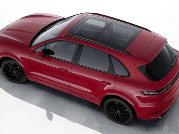 Porsche Cayenne 4.0T V8 S Tiptronicswd Euro 6 5-Door Red #4