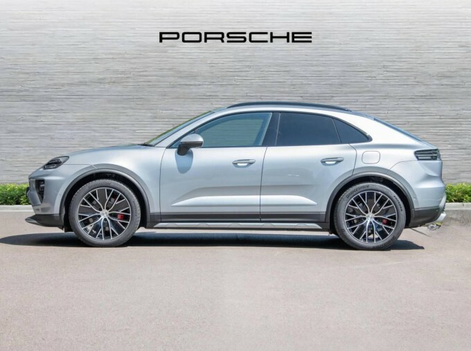 Porsche Macan Macan Suv Silver #2