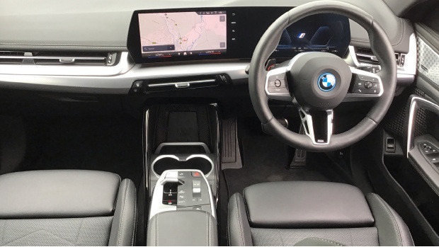 BMW iX1 20 66.5Kwh M Sport Edrive 5-Door 11Kw Charge Silver #4