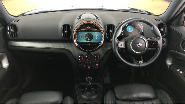 Mini Countryman Cooper Exclusive Steptronic Euro 6 5-Door Black #4