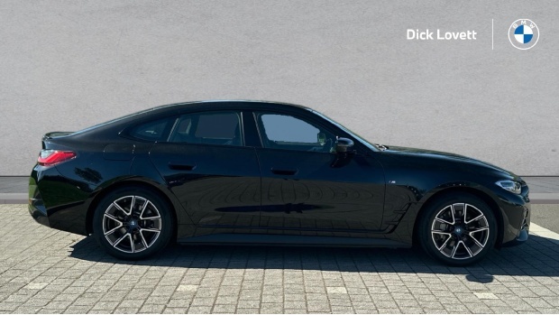 BMW i4 35 70.2Kwh M Sport Edrive WF23VGU Blue #3