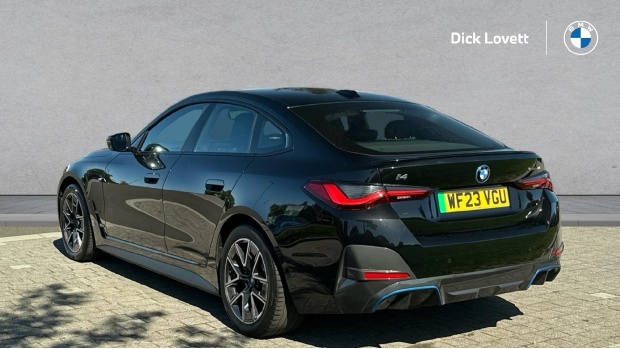 BMW i4 35 70.2Kwh M Sport Edrive WF23VGU Blue #2