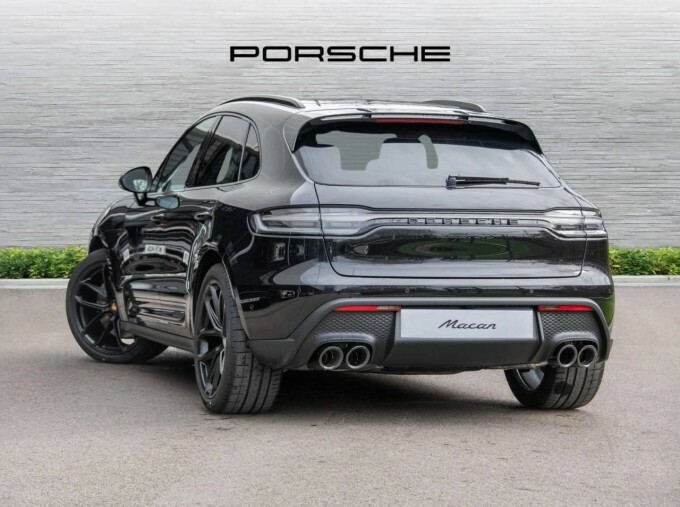 Porsche Macan V6 Gts Pdk 4Wd Euro 6 5-Door Black #3
