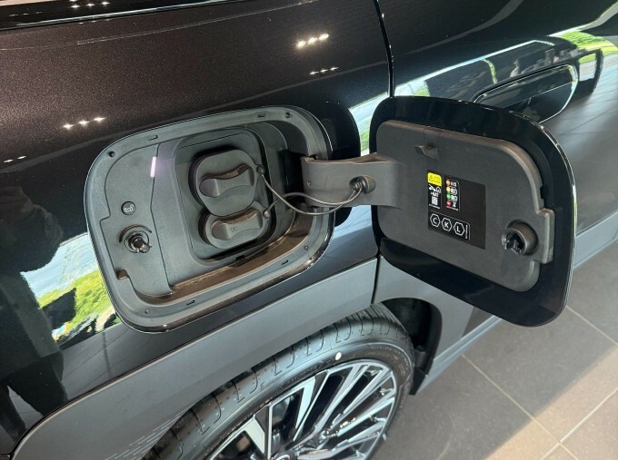Mini Aceman E 42.5Kwh Exclusive 5-Door Black #6