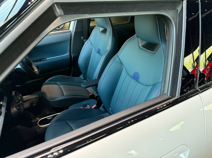 Mini Aceman E 42.5Kwh Exclusive 5-Door White #4