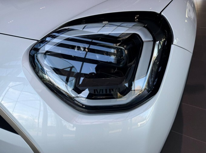 Mini Aceman E 42.5Kwh Exclusive 5-Door White #2