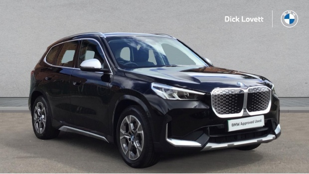 BMW iX1 30 66.5Kwh Xline Xdrive 5-Door 11Kw Charger Black
