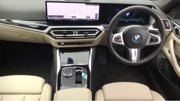 BMW i4 40 83.9Kwh M Sport Edrive EA73ORV Green #4