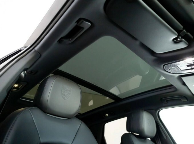 Porsche Cayenne E-hybrid Tiptronic S White #24