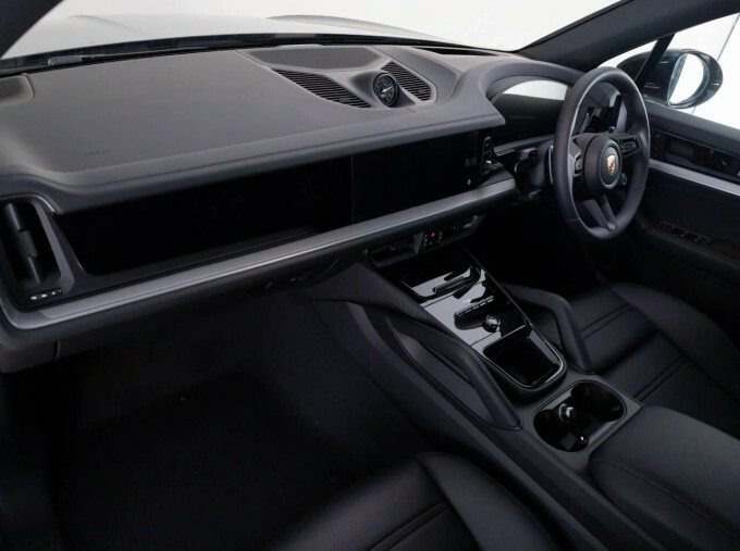 Porsche Cayenne E-hybrid Tiptronic S White #34