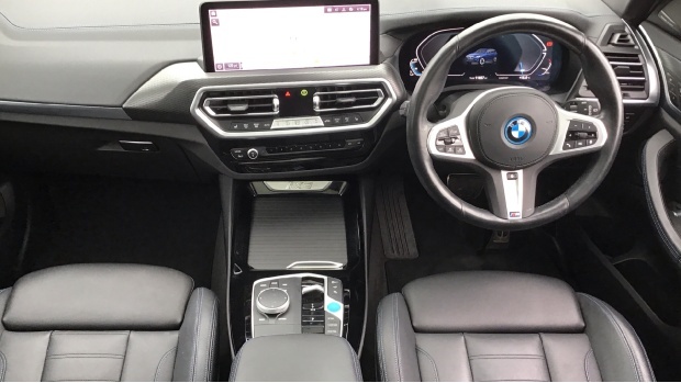 BMW iX3 80Kwh M Sport Pro 5-Door Blue #4